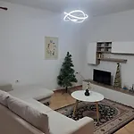 Linda شقة