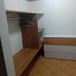 Linda تيرانا